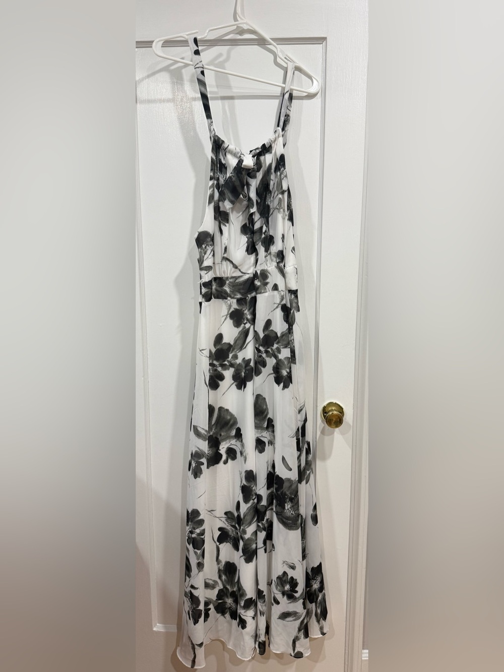 R&K Black & White Floral Maxi Dress